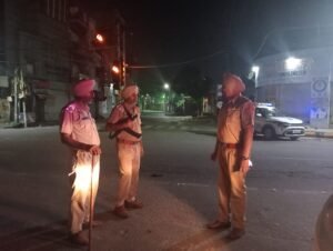 पुलिस कमिश्नरेट के थाना तीन ने अपराधों पर शिकंजा कसने के लिए रातभर चलाया नाइट डोमिनेशन अभियान 8 IMG 20250708 WA0011