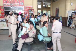 बस स्टैंड पर एक विशेष चलाया कासो ऑपरेशन 7 IMG 20250908 WA0187