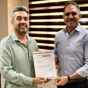 अड्डा टांडा और राम नगर फाटक पर अंडरपास की उम्मीद जगी, डीआरएम से मिली विधायक बावा हैनरी 9 IMG 20260602 121444