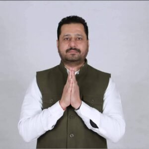 जालंधर नॉर्थ में AAP को बड़ा सियासी झटका! दिनेश ढल्ल की अगुवाई में दर्जनों नौजवानों ने थामा भाजपा का दामन 8 IMG 20260926 WA0540