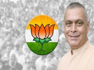 जालंधर नॉर्थ में AAP को बड़ा सियासी झटका! दिनेश ढल्ल की अगुवाई में दर्जनों नौजवानों ने थामा भाजपा का दामन 9 images 2026 09 24T203318.189