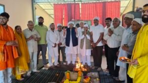 महाराजा अग्रसेन जयंती पर अग्रवाल सभा जालंधर ने करवाया हवन यज्ञ, समाज की सुख-समृद्धि के लिए की प्रार्थना 7 IMG 20261011 WA0461